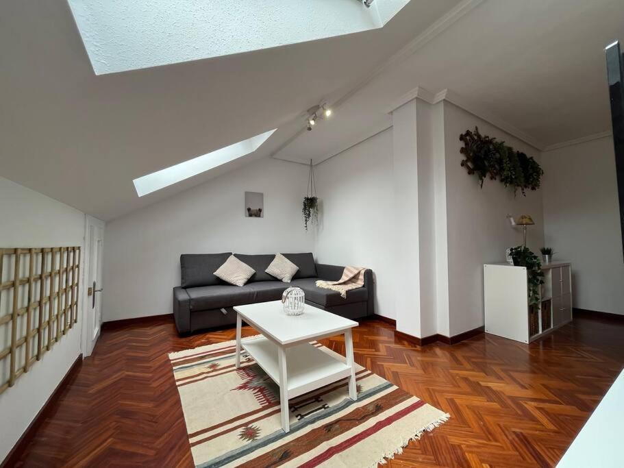 Apartamento El Fontan, Parking Gratuito Gijon Luaran gambar